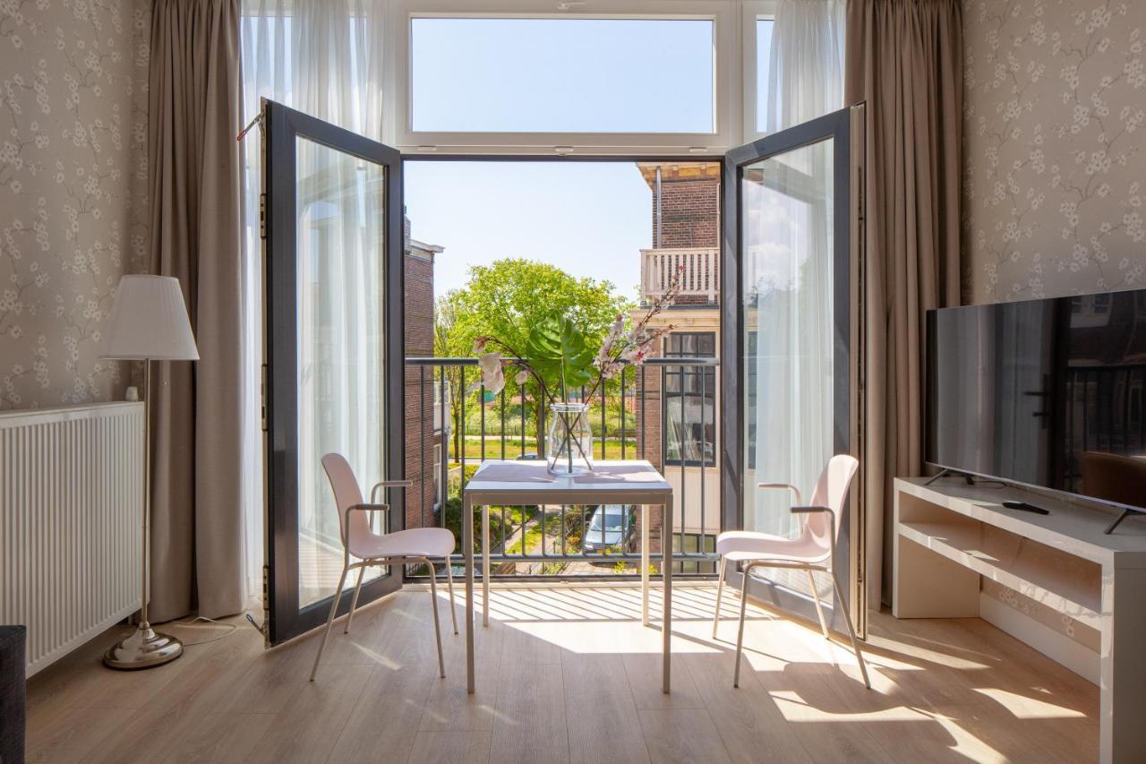 Apartment Badhuisweg Den Haag